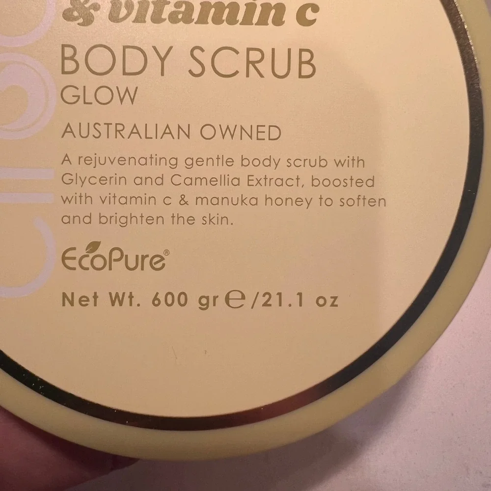 Ciroa Body Scrub NEW Glow‎ w/ Manuka Honey & Vitamin C EcoPure 21.1 oz 600 GR